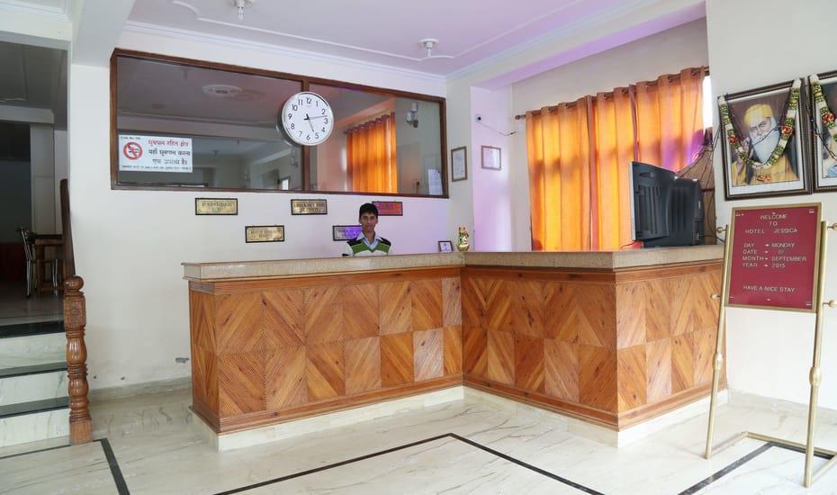 Hotel Jessica Manāli Εξωτερικό φωτογραφία
