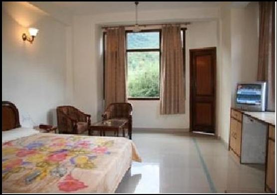 Hotel Jessica Manāli Εξωτερικό φωτογραφία