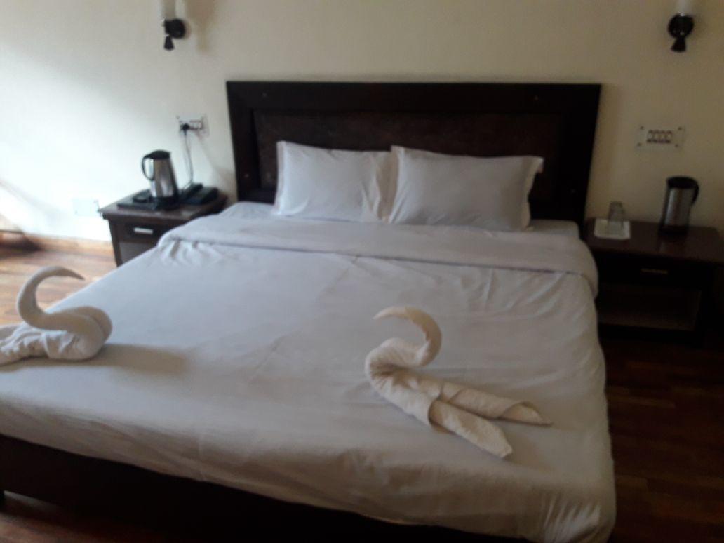 Hotel Jessica Manāli Εξωτερικό φωτογραφία